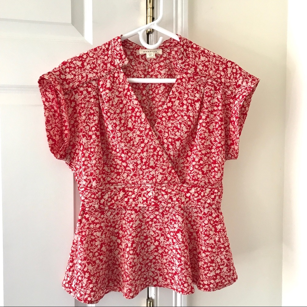 Adorable Red Peplum Blouse! ♥️♥️♥️